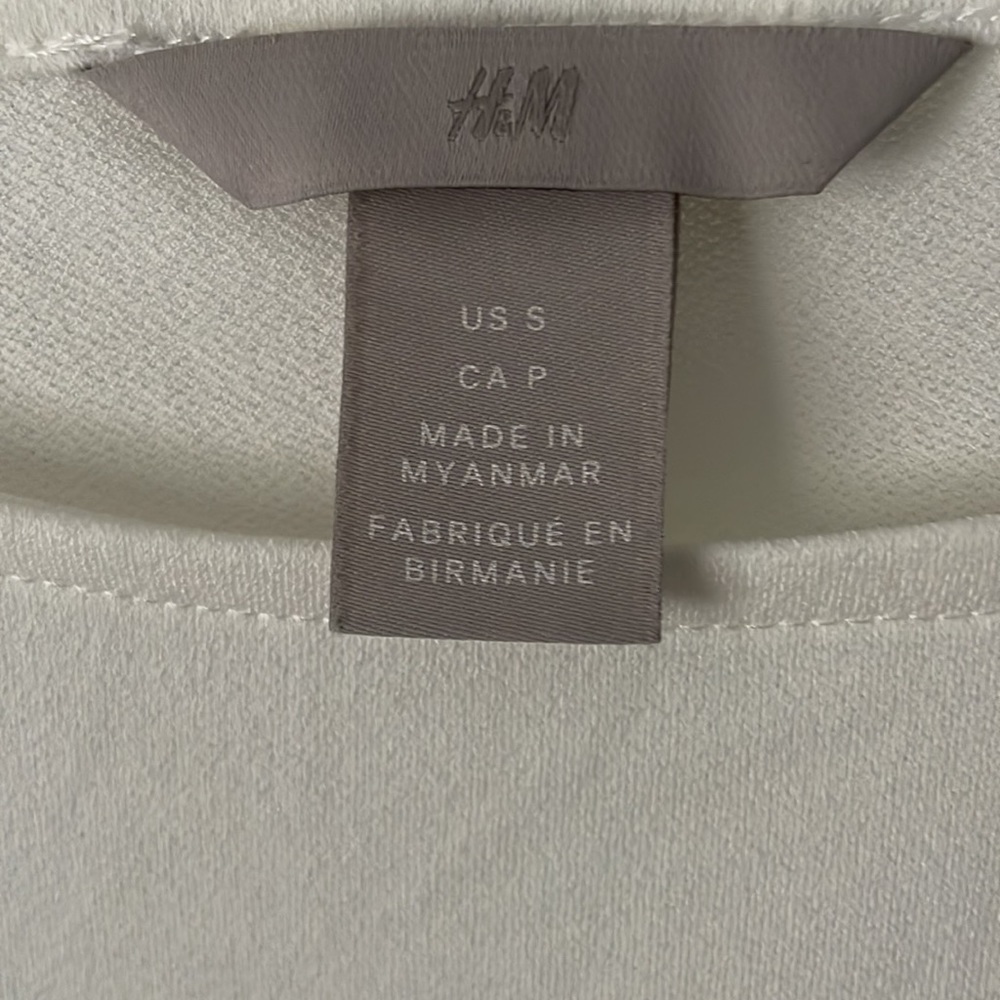 H&M Blouse - Picture 3 of 5